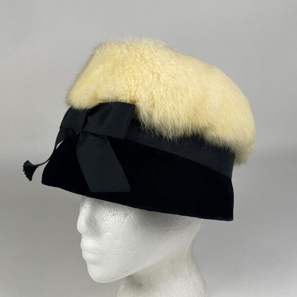 Vintage Genuine Rabbit Fur Black Velvet Cloche Hat Black Ribbon Accent main image 5